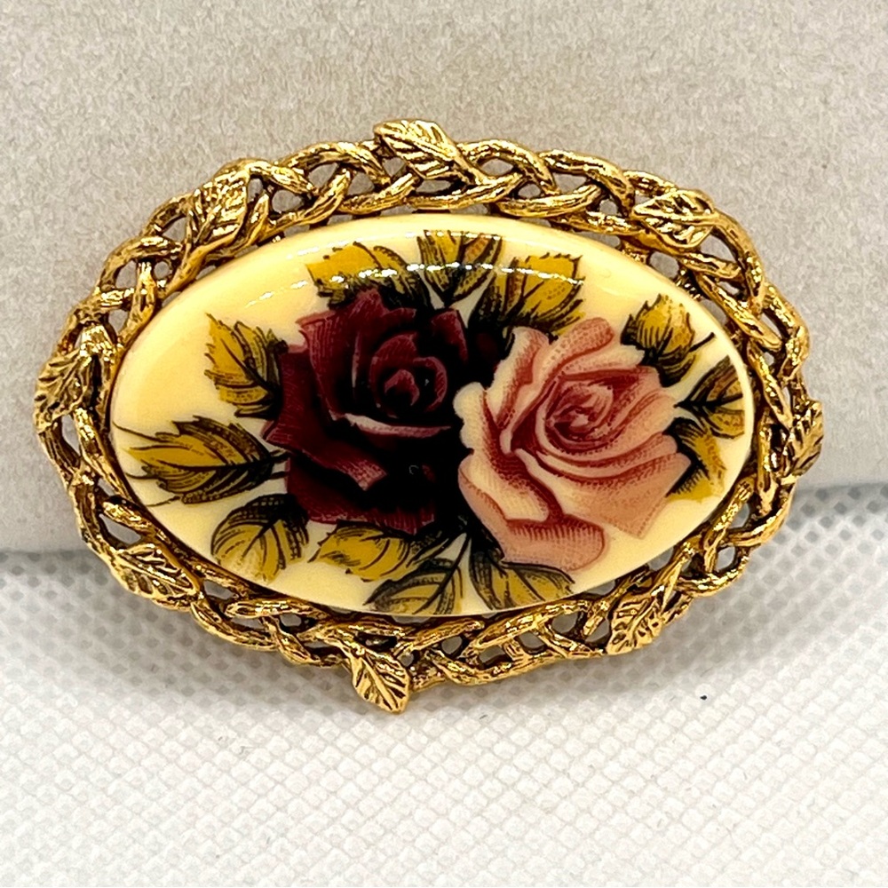 Porcelain Rose Flower Cameo Style Oval Brooch Pin Vintage Costume Jewelry